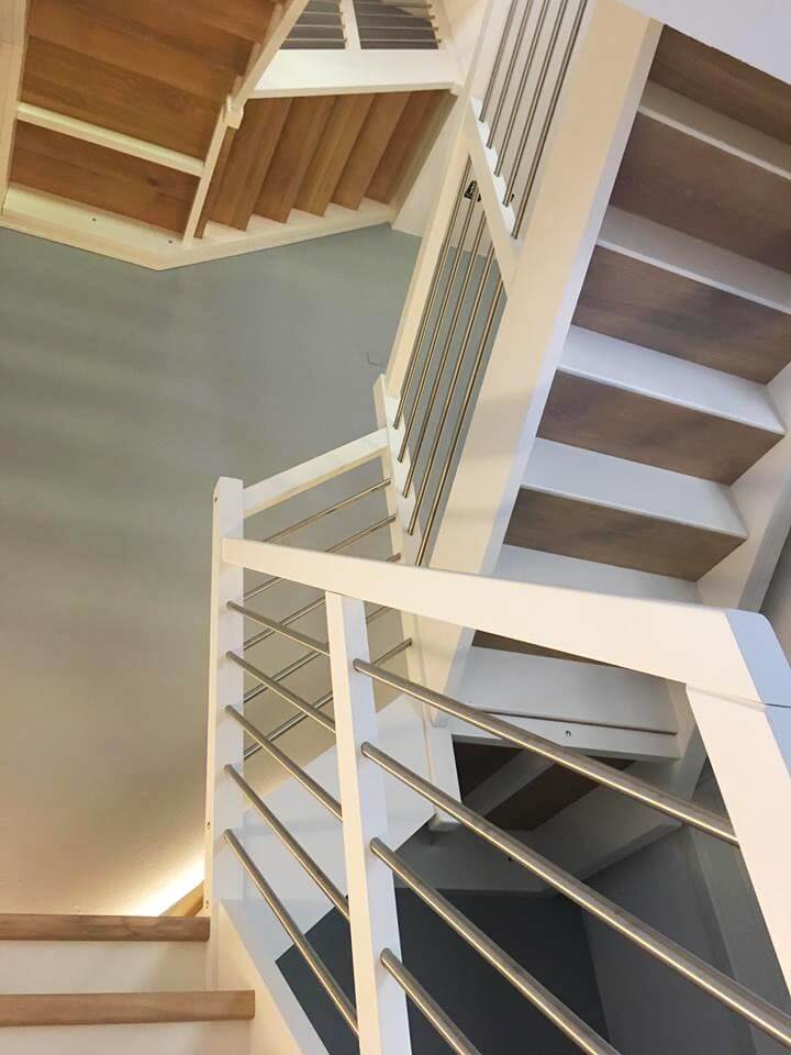 Showroom Behome Interiors à Pontarlier, Architecte d'intérieur, créateur d'escalier