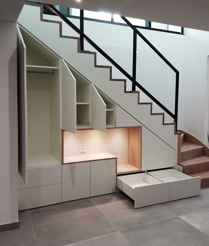 Meuble sous pente sur mesure & rangement | BeHome Interiors