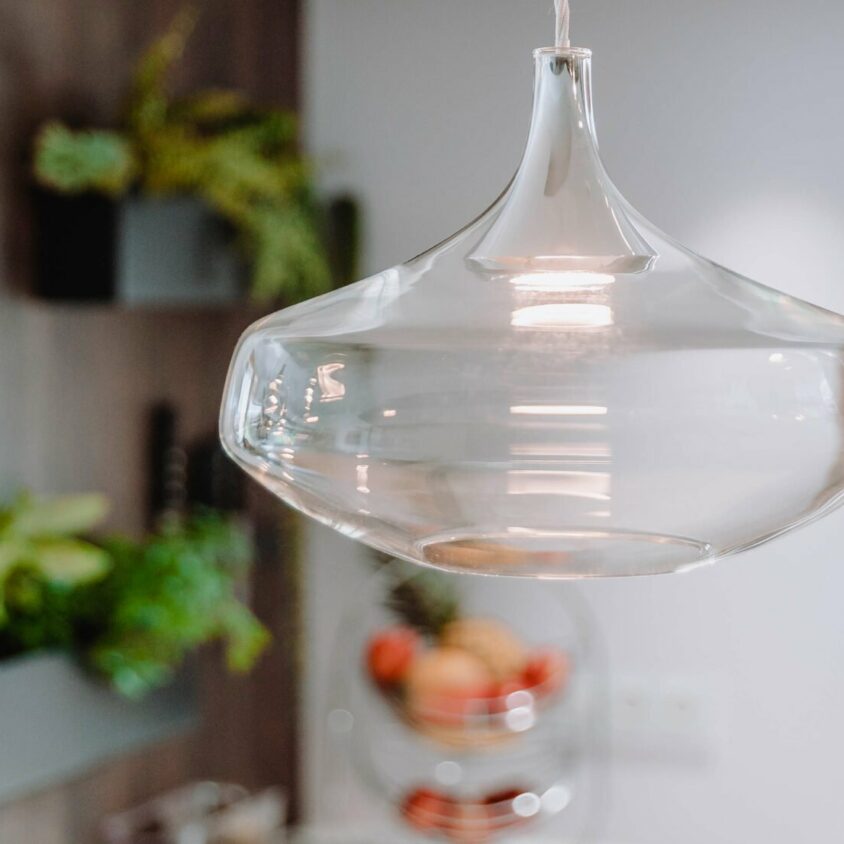 Lampe suspendue dans une cuisine