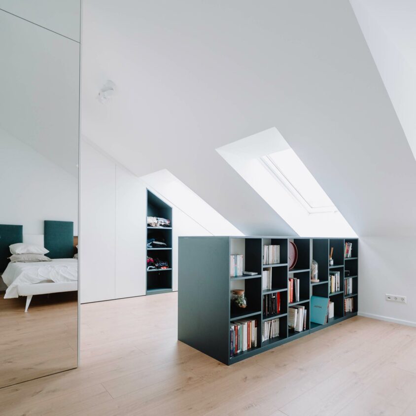 amenagement combles sur mesure strassen luxembourg vue globale 1 - meubles sur mesure