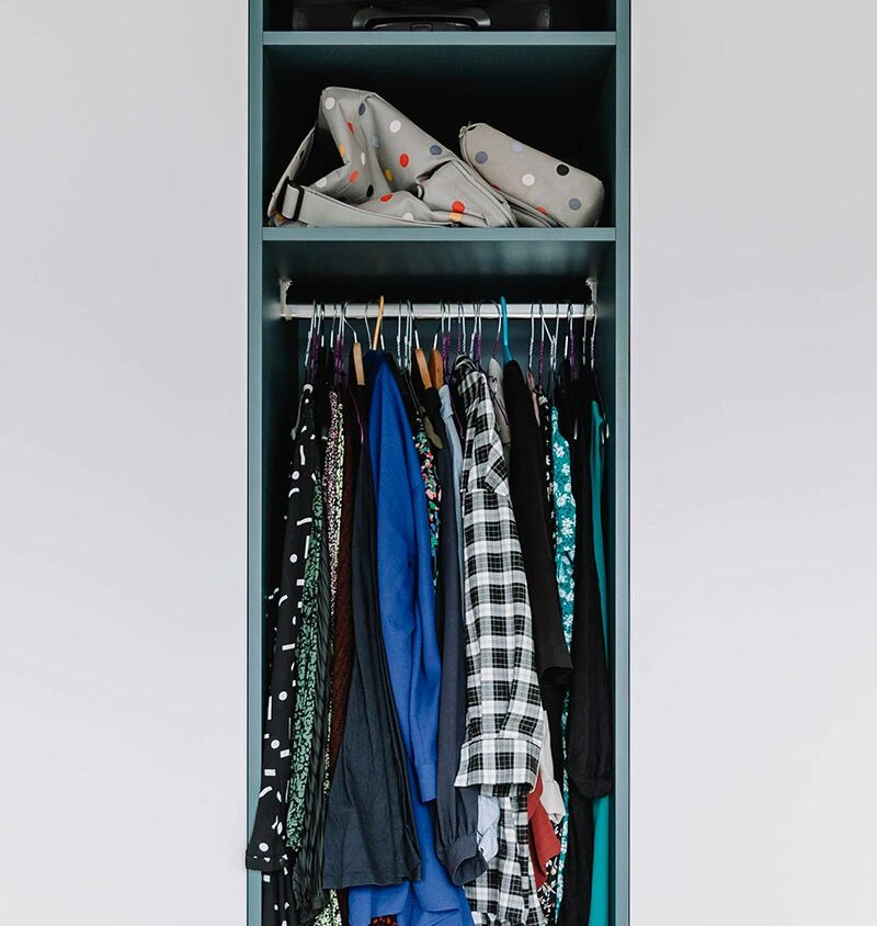 meuble dressing sur mesure combles strassen luxembourg etageres - meubles sur mesure
