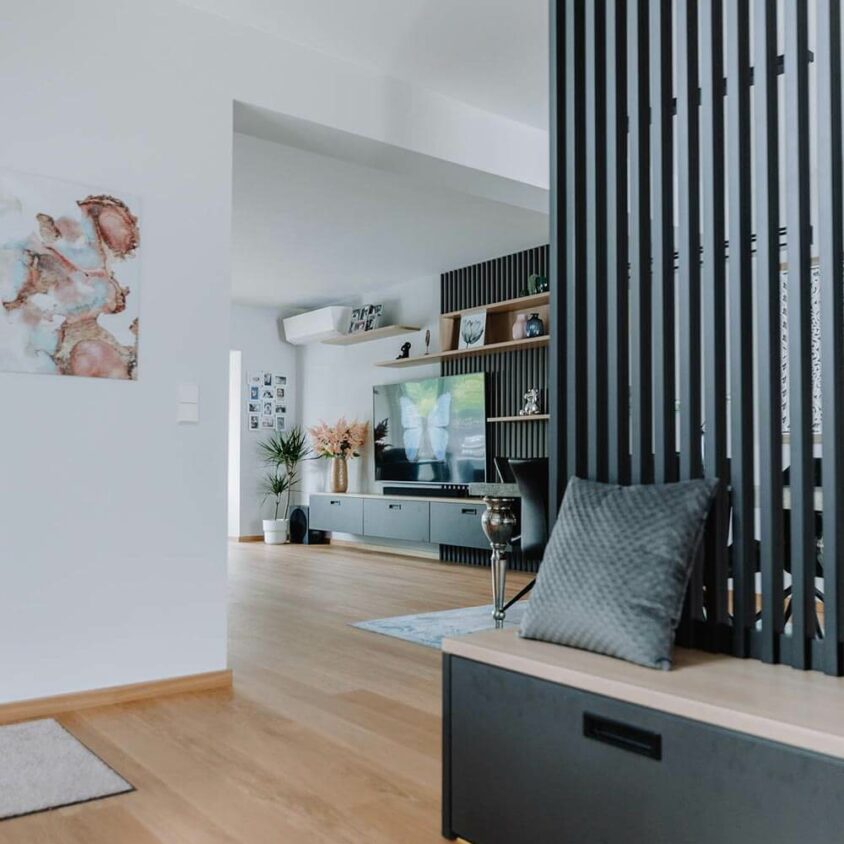 Idée d'aménagement d'entrée à Lausanne par BeHome Interiors