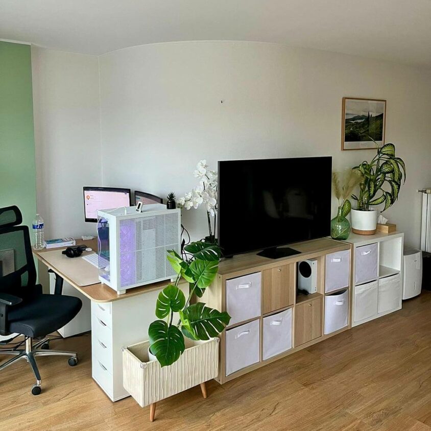 Photo avant projet de Bureau sur mesure arrondi dans un appartement à Peppange au Luxembourg