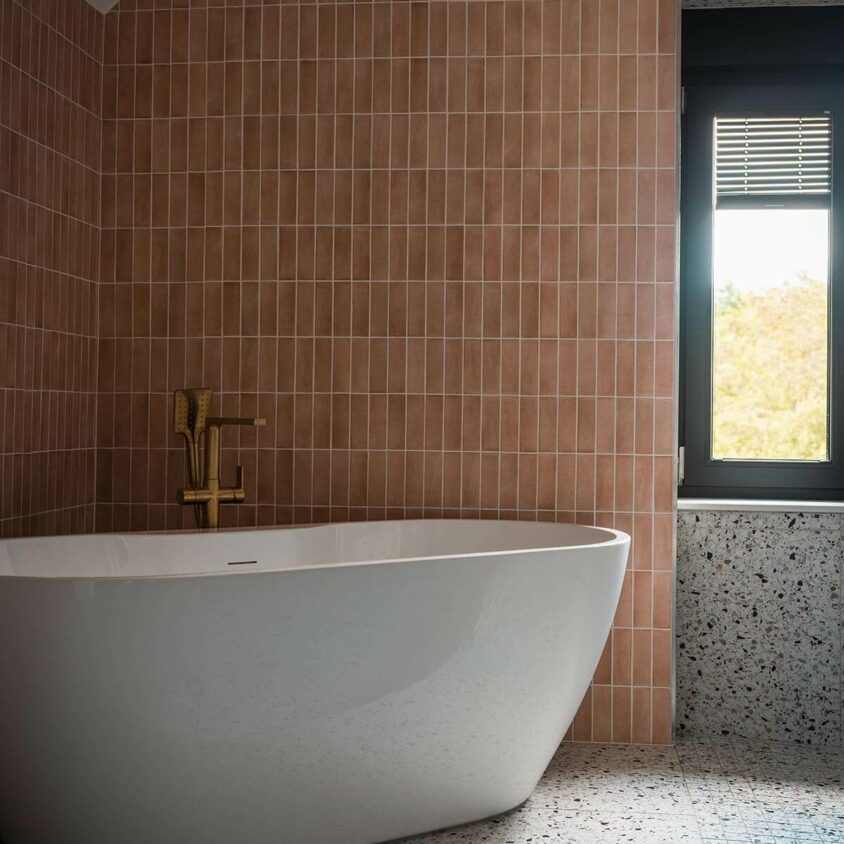 Aménagement de salle de bain à Lenningen vue baignoire