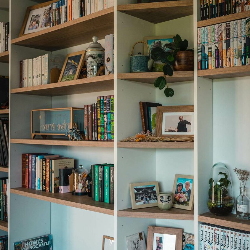 Bibliothèque sur mesure réalisée à Belvaux au Luxembourg