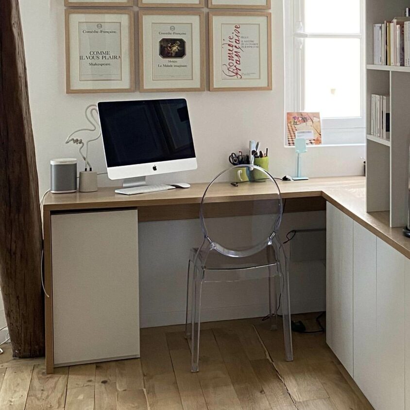 Bureau réalisé lors de la Rénovation d'un appartement ancien à Bruxelles avec bureau, bibliothèque