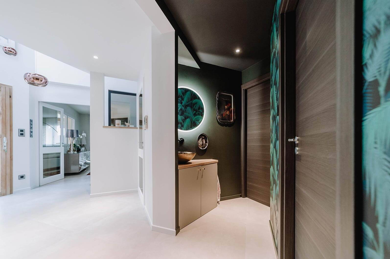 Aménagement d'un hall d'entrée pour un projet d'intérieur global de maison à Bussigny près de Genève