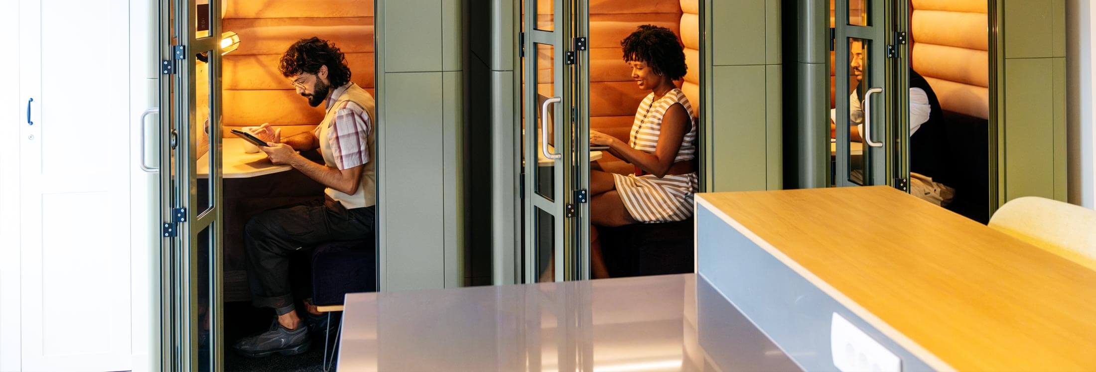 Office layout in Luxembourg with private areas